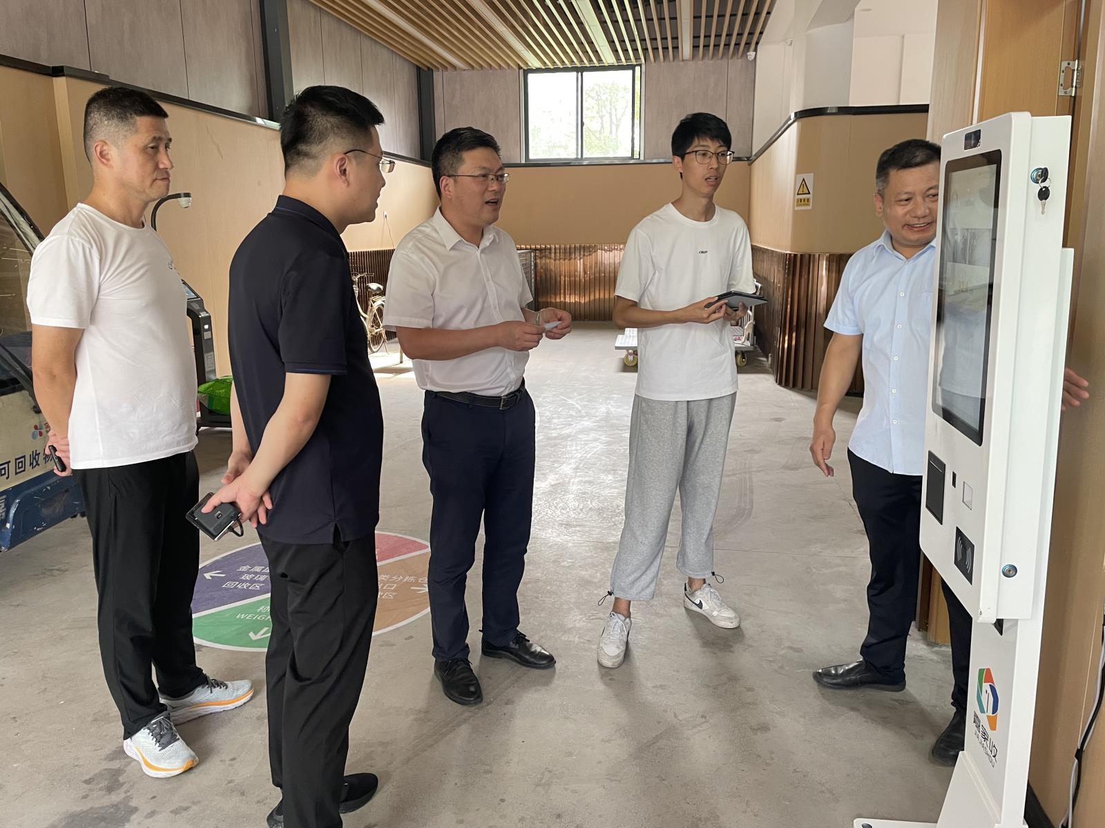 調(diào)研農(nóng)翔路2.jpg 調(diào)研農(nóng)翔路2.jpg